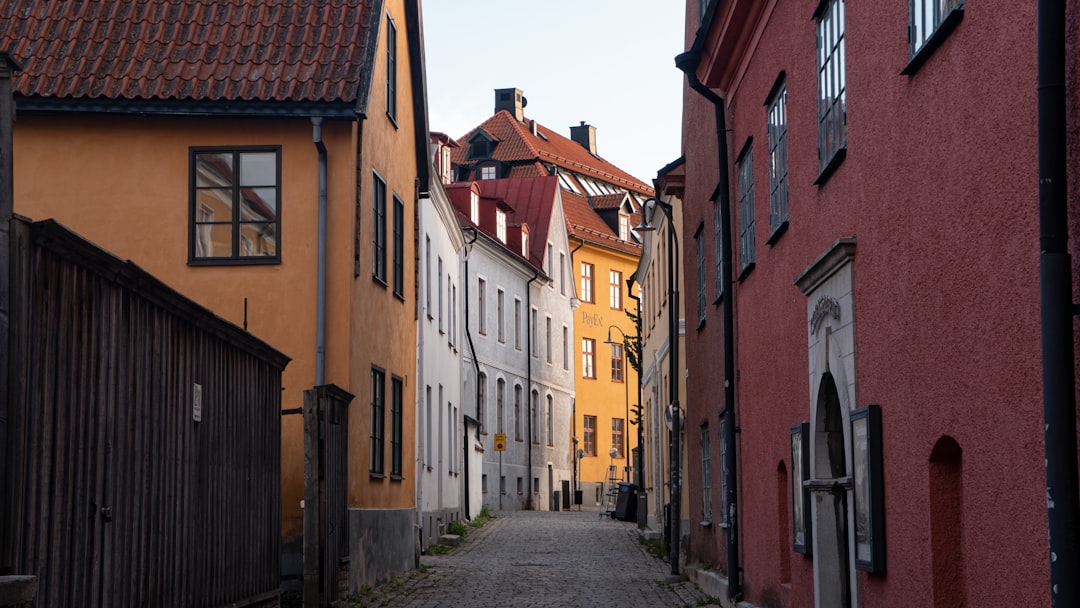 A Muralha de Visby: Um Mergulho no Médioevo Sueco - 621 56 Visby | Secret World Trip Planner