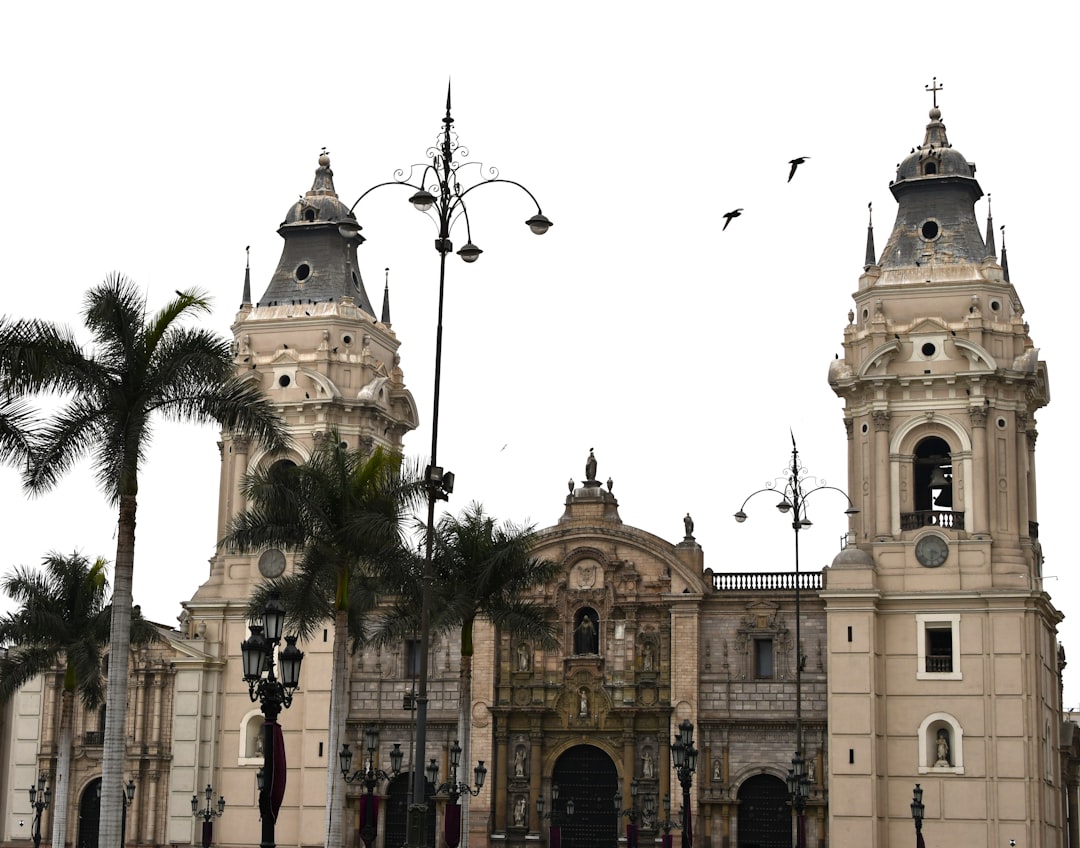 リマの選挙と民主主義の博物館を発見する - Lima | Secret World Trip Planner