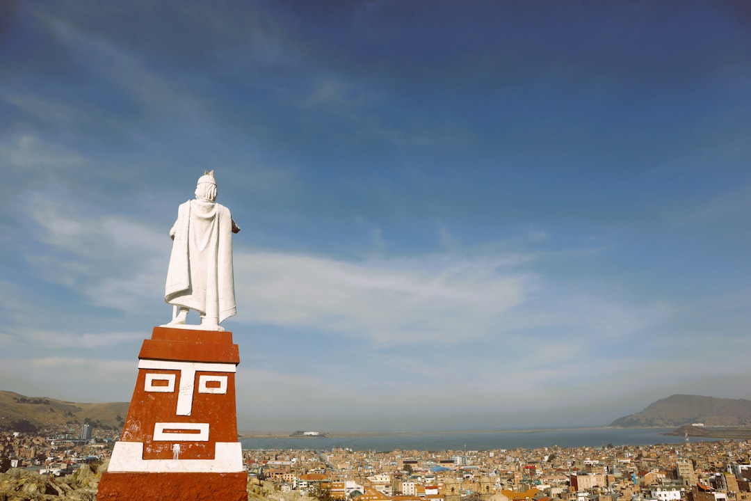Descubriendo el Santo Cristo: una joya de Lima, Perú - Lima | Secret World Trip Planner