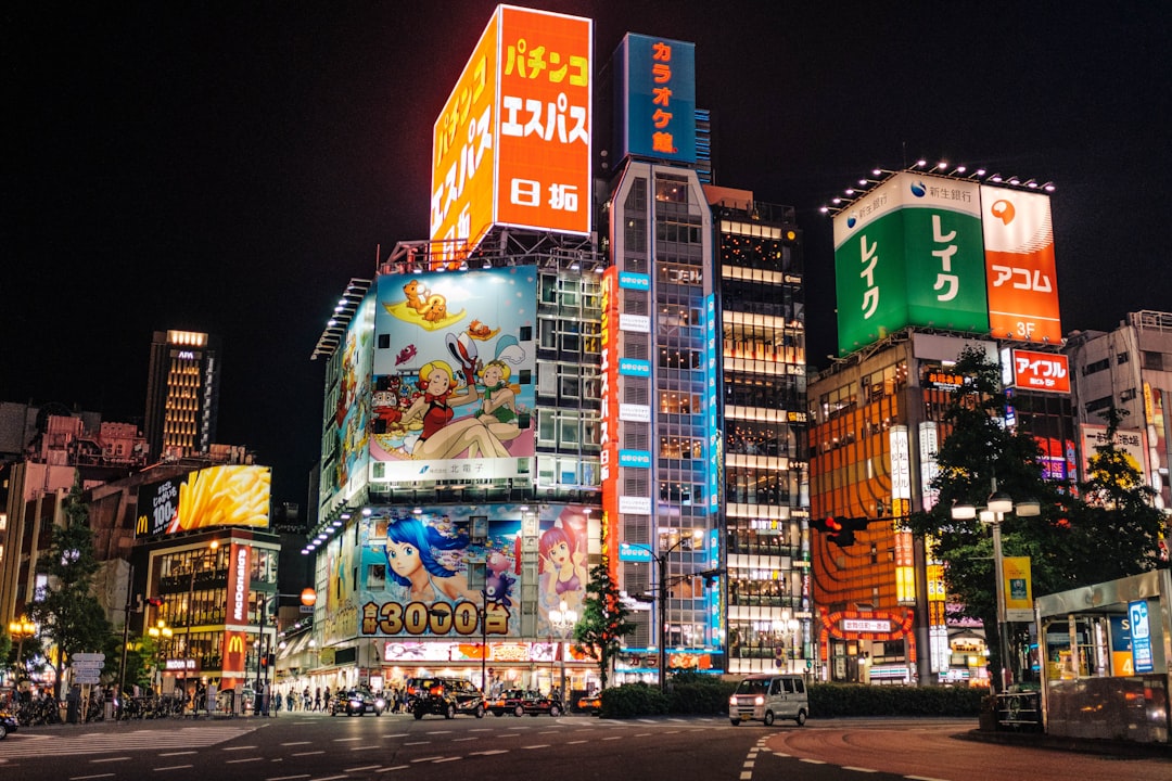 Yayoi Kusama Museum: Un'esperienza artistica unica a Tokyo - Shinjuku City | Secret World Trip Planner