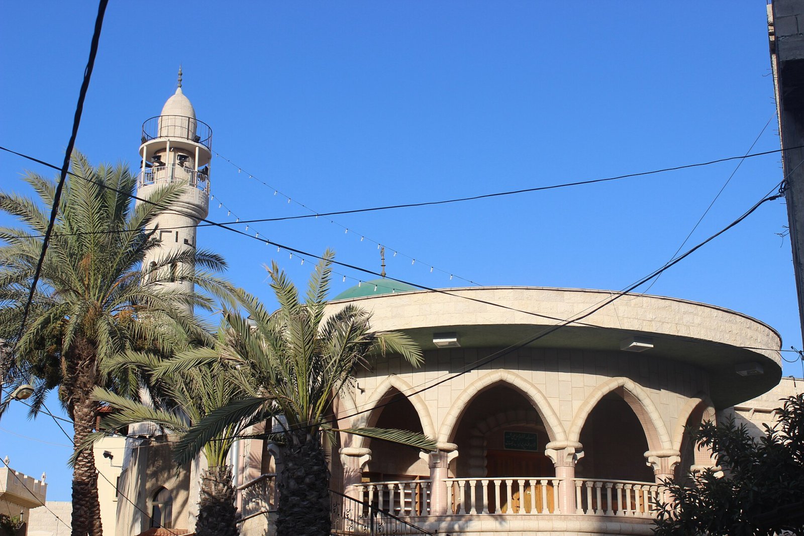 Scopri la Moschea Ali bin Abi Talib in Giordania - الشارع الرئيسي 21710 | Secret World Trip Planner