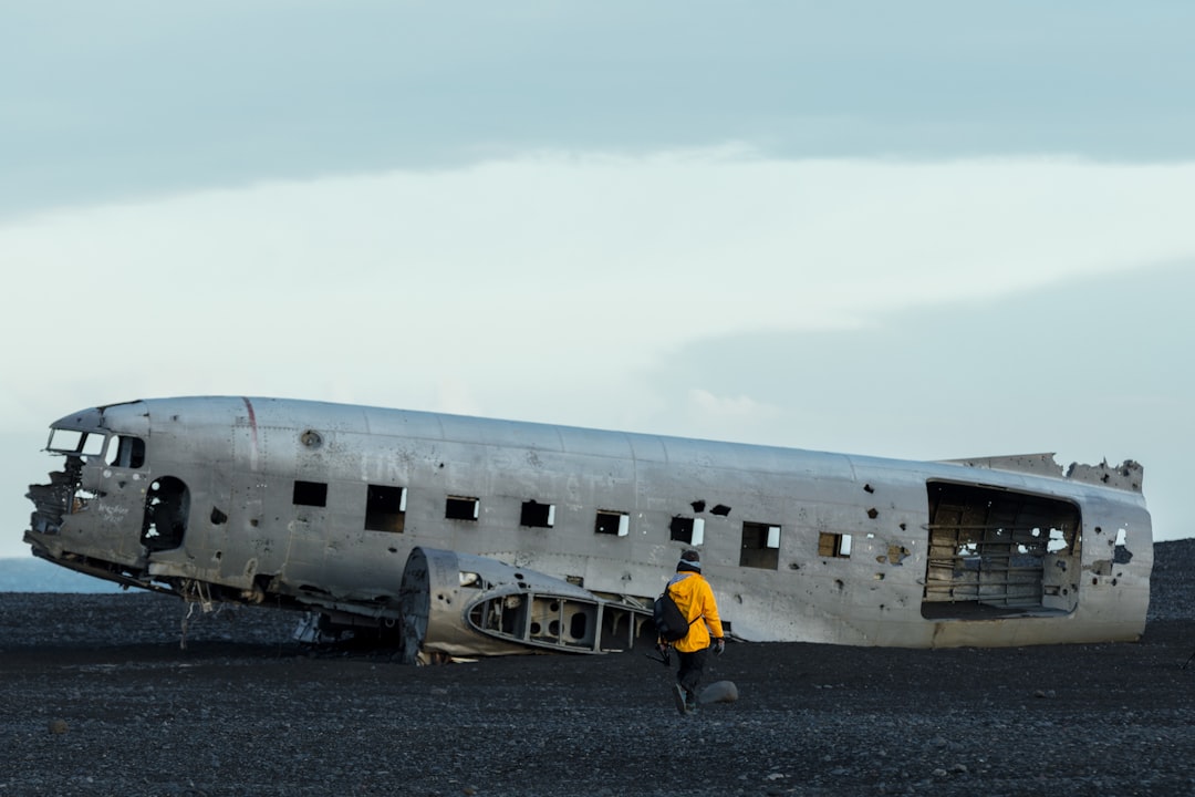 Descubra a História da Aeronáutica no Museu da Aviação Islandês - Akureyri | Secret World Trip Planner
