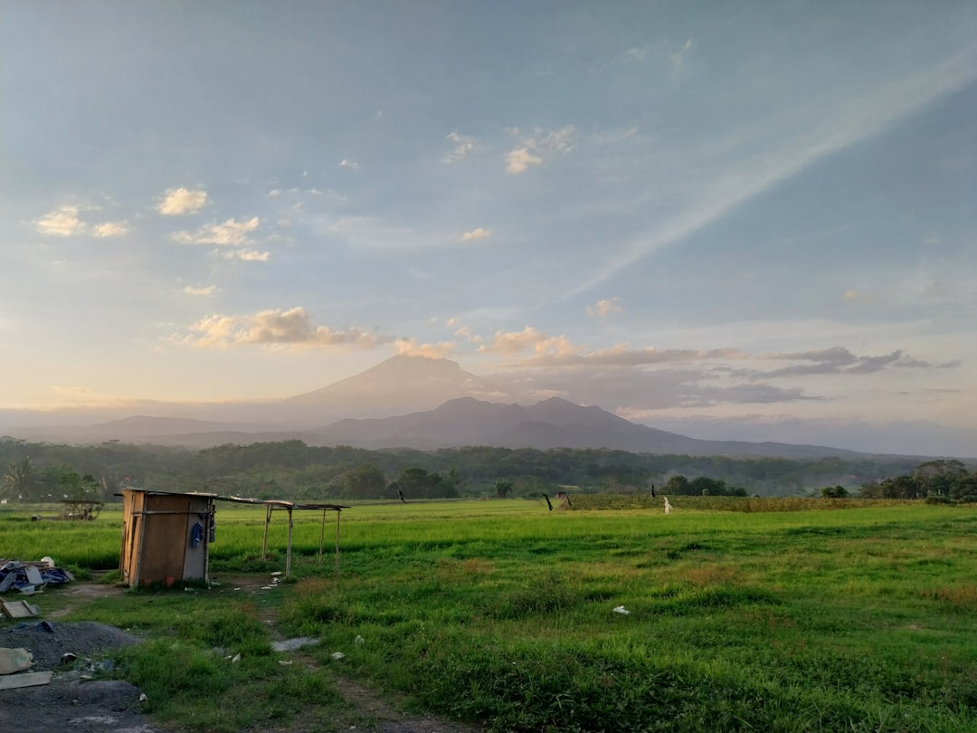 Захватывающие закаты на Sunrise Land Ломбок - East Lombok Regency | Secret World Trip Planner