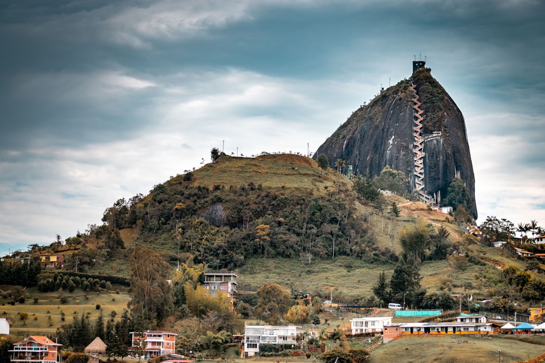 Entdecken Sie Cristo Rey: Ein Stück Geschichte in Kolumbien - Villavicencio | Secret World Trip Planner