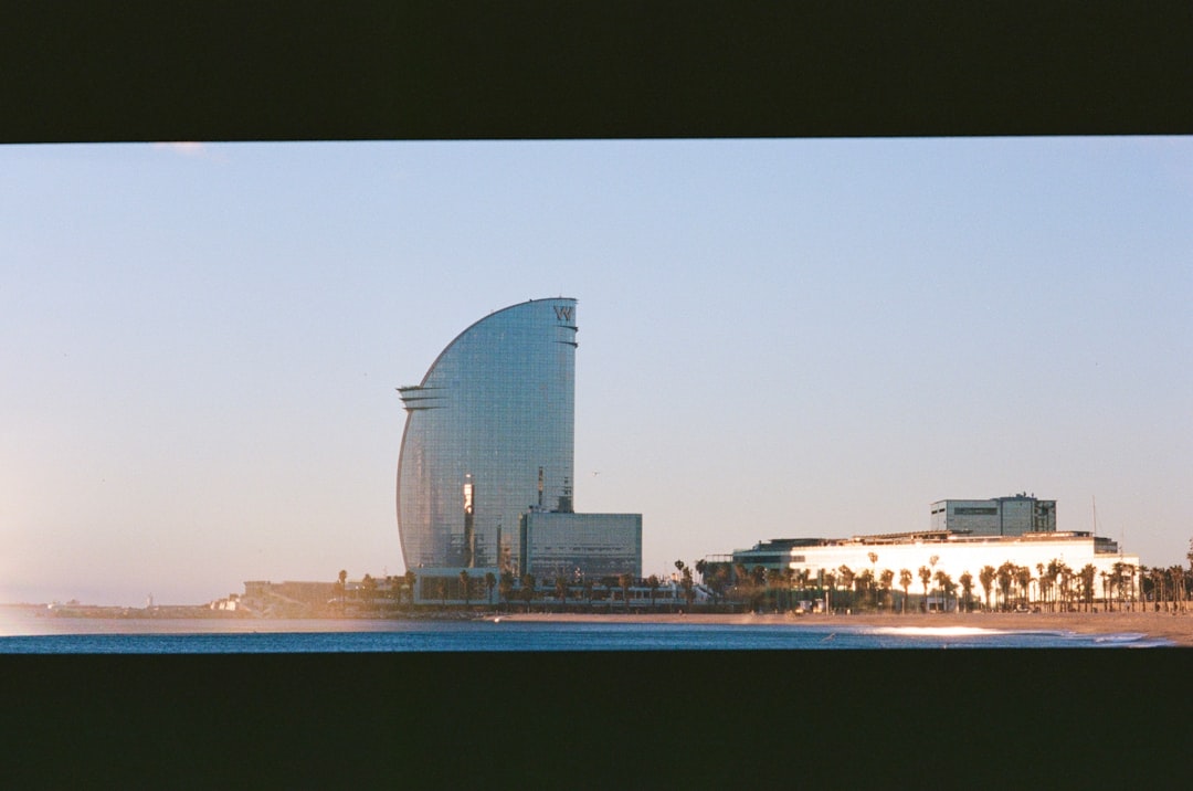 2026年最佳旅行应用：巴塞罗那必用的5款 - Barcellona | Secret World Trip Planner