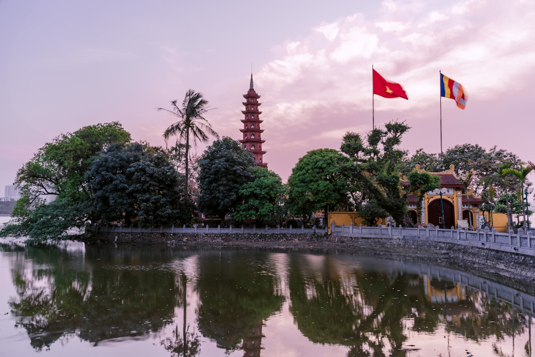 トゥックラム寺院を発見：ベトナムの精神性の隅 - Lâm Viên - Đà Lạt | Secret World Trip Planner