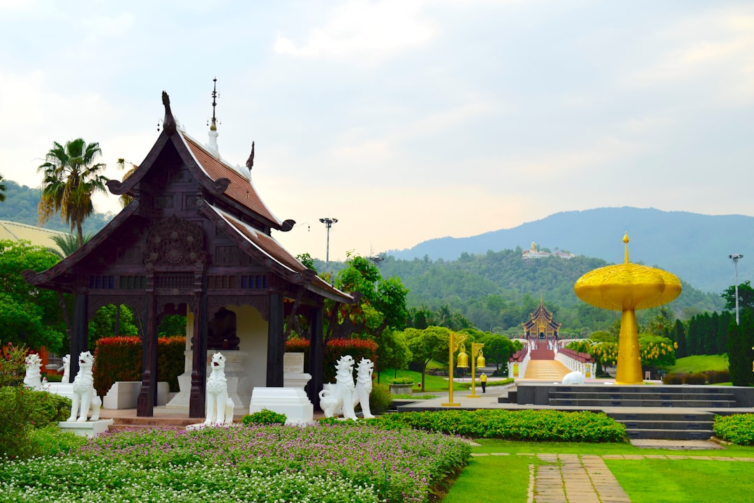 Découvrez Wat Thaton : un trésor culturel de Thaïlande - Amphoe Mae Ai | Secret World Trip Planner