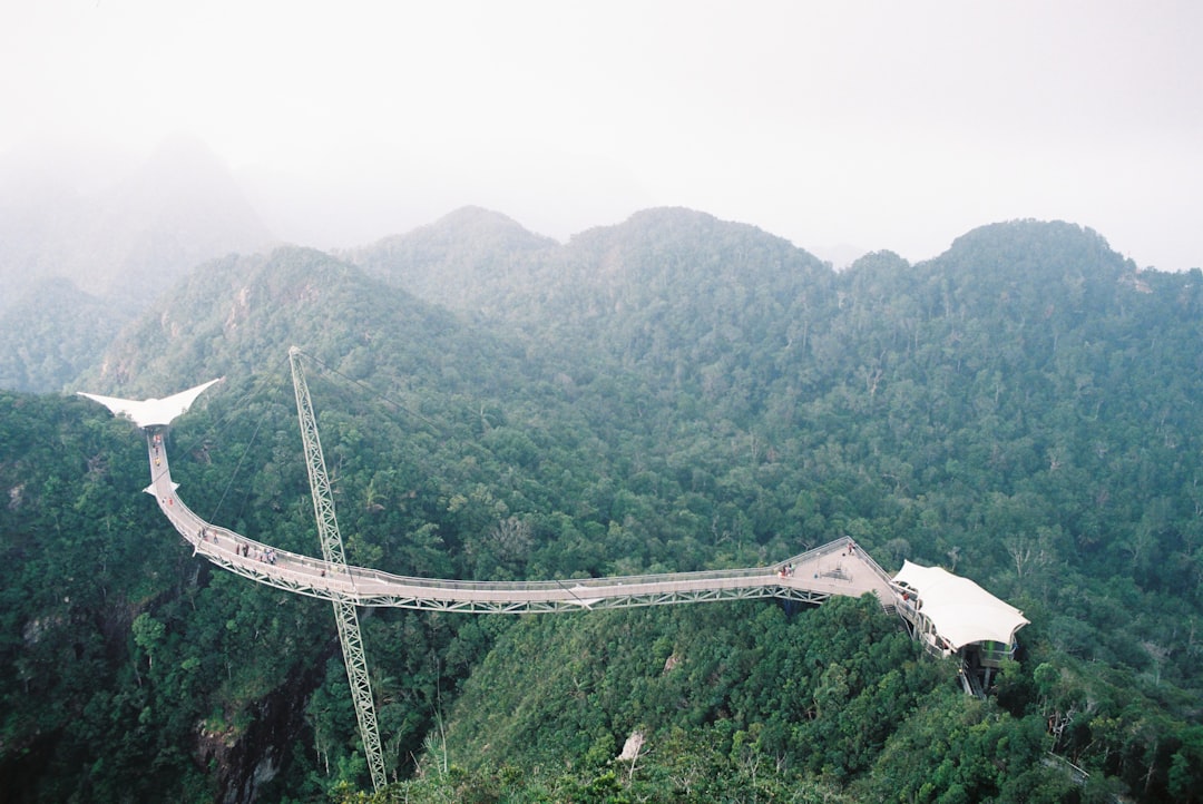 Langkawi Sky Bridge: el puente curvo a 700 metros - 07000 Langkawi | Secret World Trip Planner