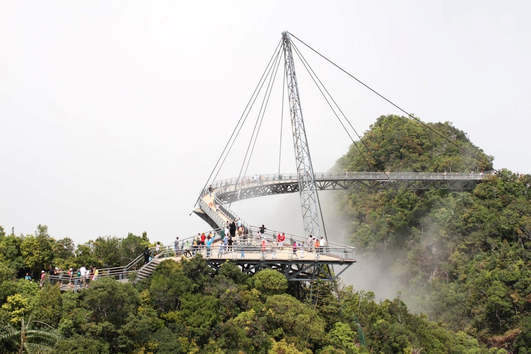Langkawi Sky Bridge: el puente curvo a 700 metros - 07000 Langkawi | Secret World Trip Planner