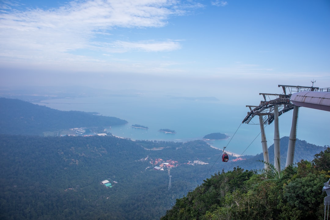 Langkawi Sky Bridge: el puente curvo a 700 metros - 07000 Langkawi | Secret World Trip Planner