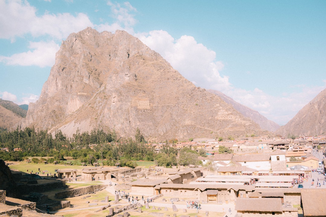 Entdecken Sie Pachatusan: Eine Reise zwischen Natur und Kultur in Peru - San Salvador | Secret World Trip Planner