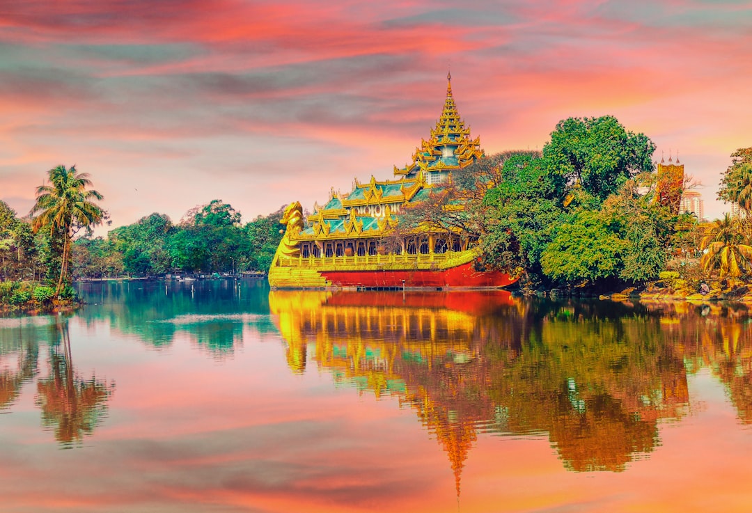 Открытие 2000 года: Год размышлений и изменений - Nyaung-U | Secret World Trip Planner