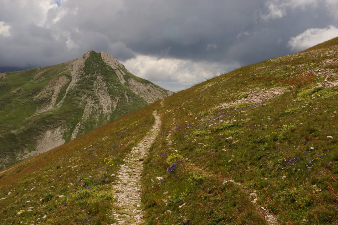 Chemin de la Mâture: der Weg in den Felsen - Chem. de la Mâture | Secret World Trip Planner