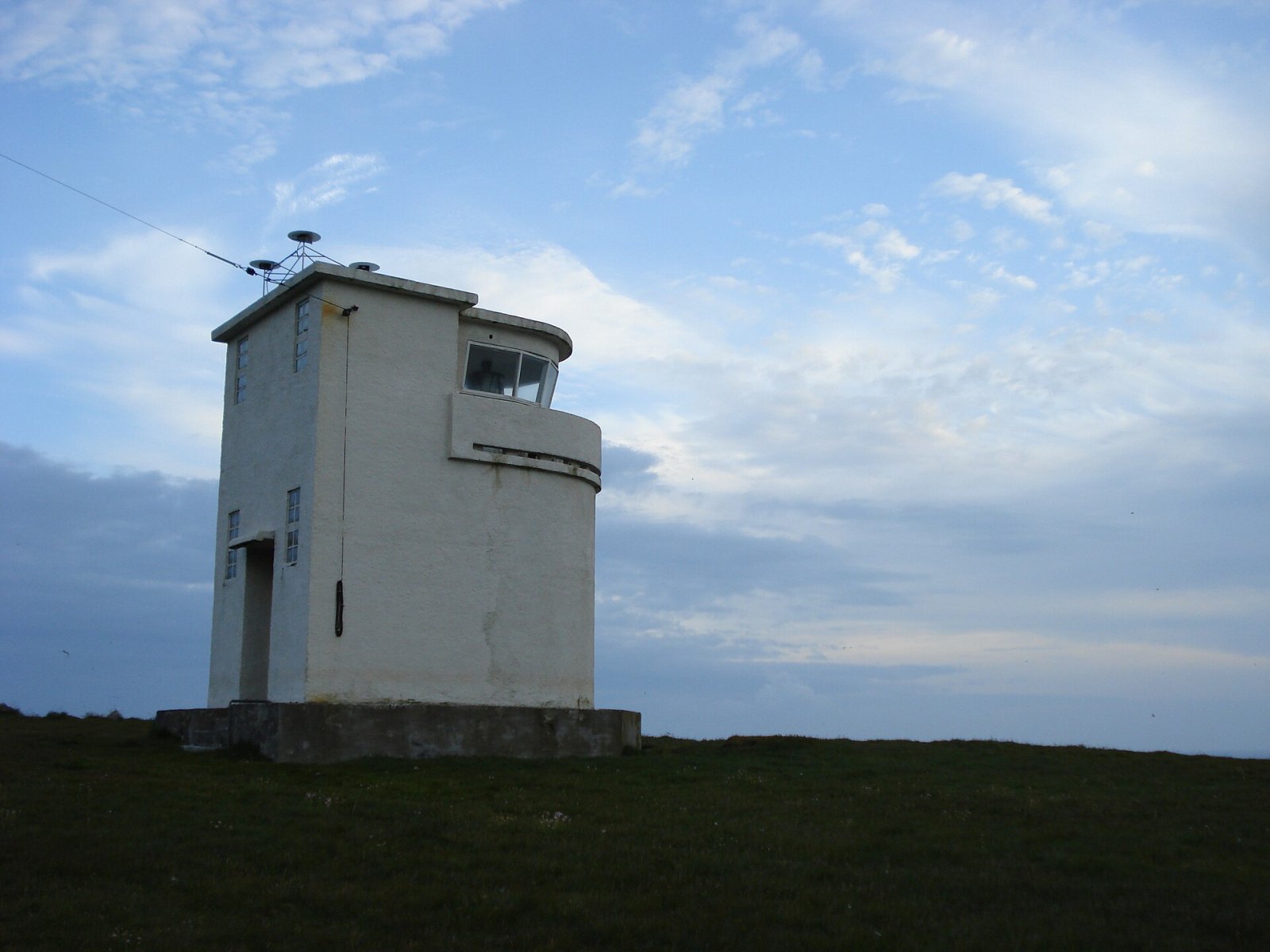 Descubra o Farol de Bjargtangaviti: o ponto mais ocidental da Europa | Secret World Trip Planner