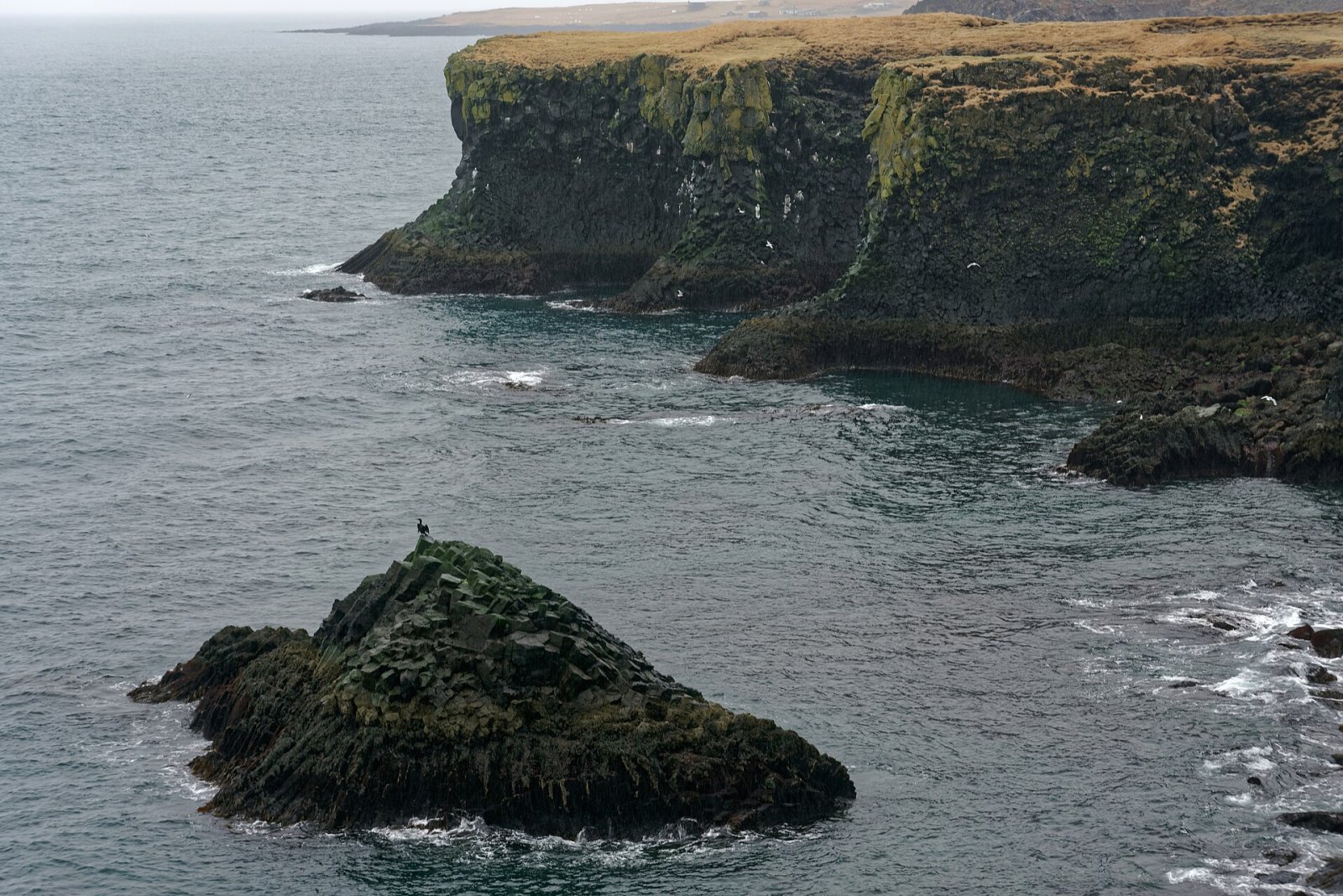 Arnarstapi: una joya escondida de Islandia - Arnarstapi | Secret World Trip Planner