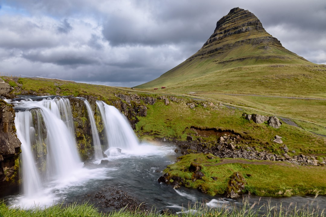 Découvrez Grundarfjörður : un bijou de l'Islande occidentale - WQG2+GC | Secret World Trip Planner