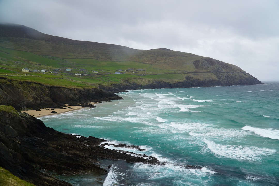 Descubre Slea Head: el promontorio más fascinante de Irlanda - Coumeenoole | Secret World Trip Planner