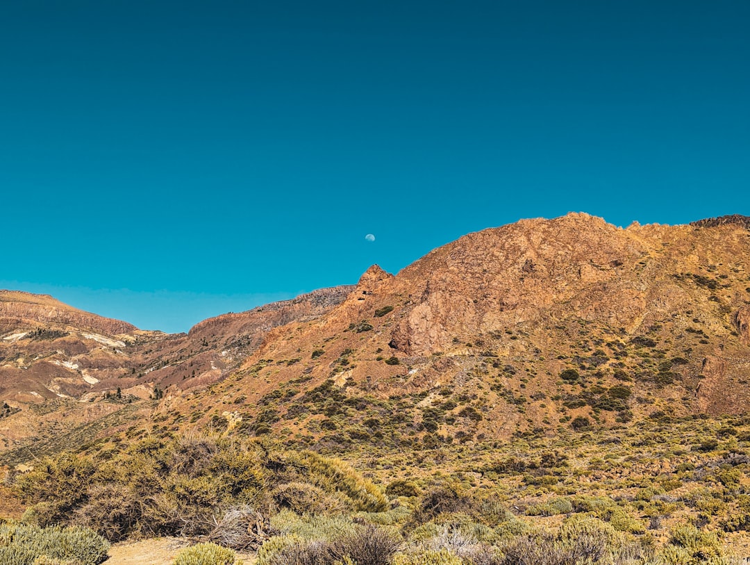 달의 계곡: 아타카마의 달 같은 사막 - San Pedro de Atacama | Secret World Trip Planner