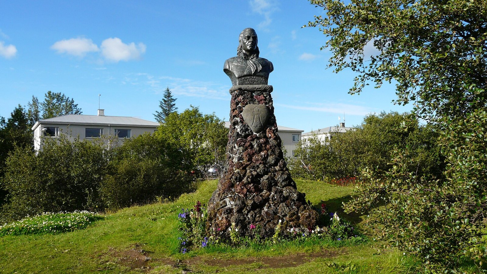 Découvrez Bjarni Sívertsen : le père de Hafnarfjörður - Hafnarfjörður | Secret World Trip Planner