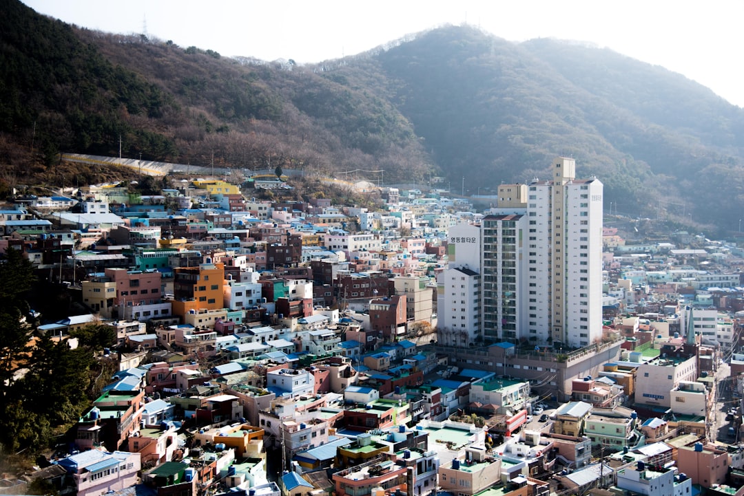덕구온천: 울진의 산속 자연 온천 - Uljin | Secret World Trip Planner