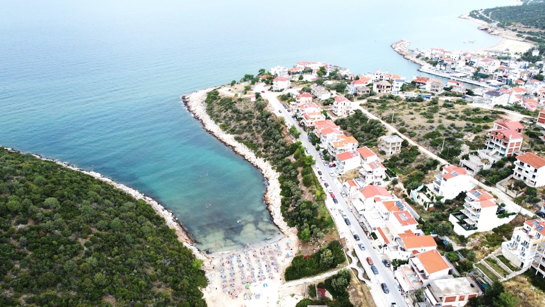 에스테이트 아르기로스: 산토리니의 아시르티코와 화산 - Episkopi Gonias 847 00 | Secret World Trip Planner