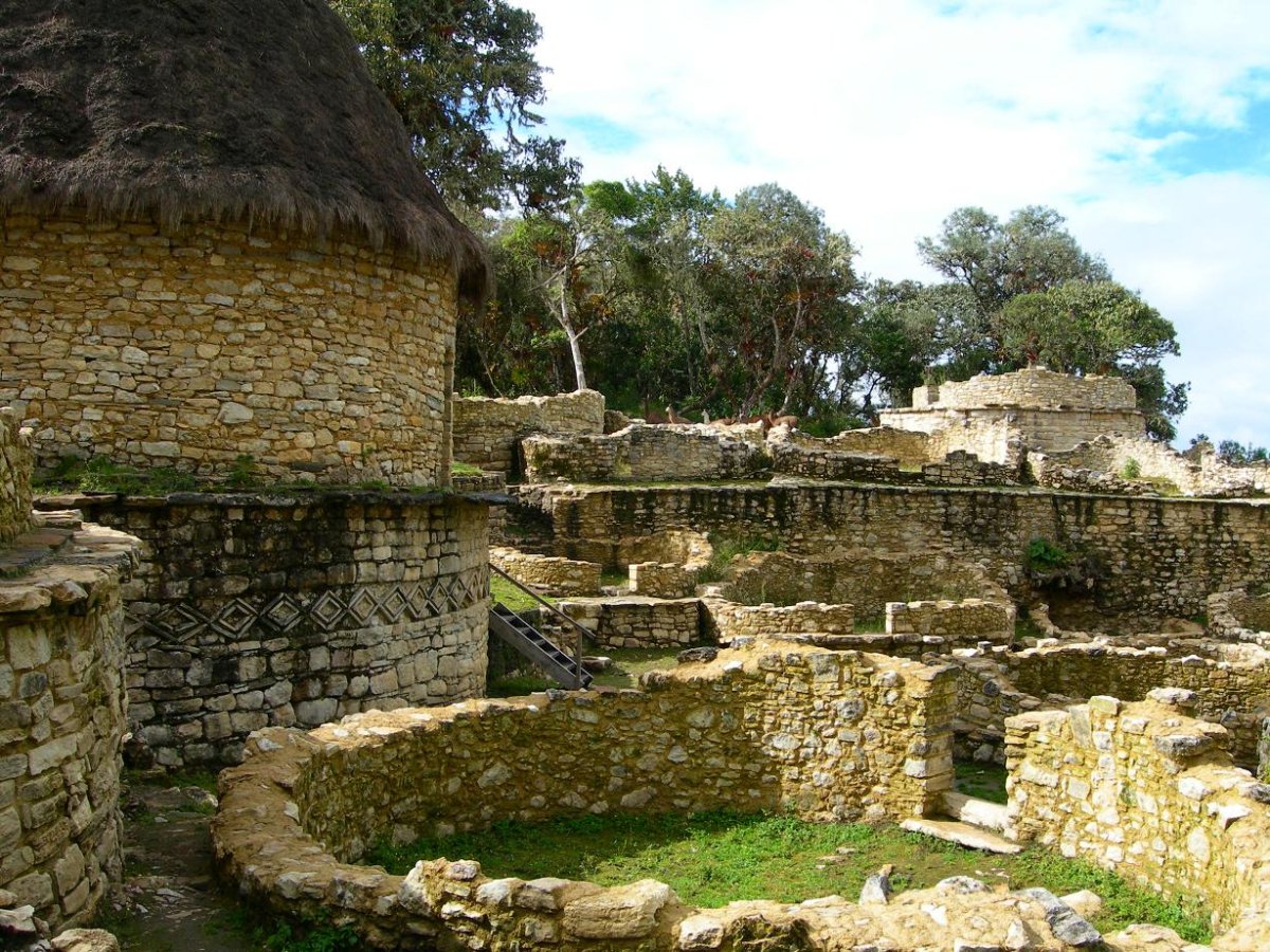 Kuelap: panorami tra le nuvole della foresta peruviana - Carr. a Kuelap | Secret World Trip Planner