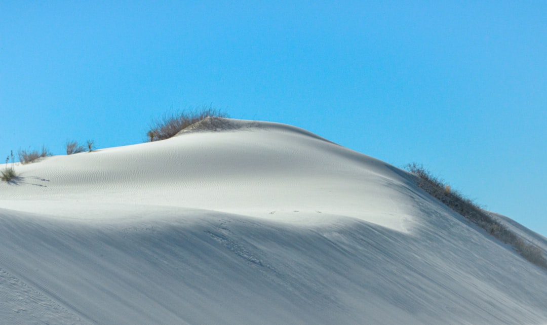 White Desert: Trails Through Farafra's White Rocks - Al Wadi Al Gadid Desert | Secret World Trip Planner