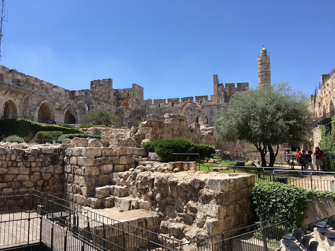 Museo de Israel en Jerusalén: arte, historia y los Rollos del Mar Muerto - Derech Ruppin 11 | Secret World Trip Planner