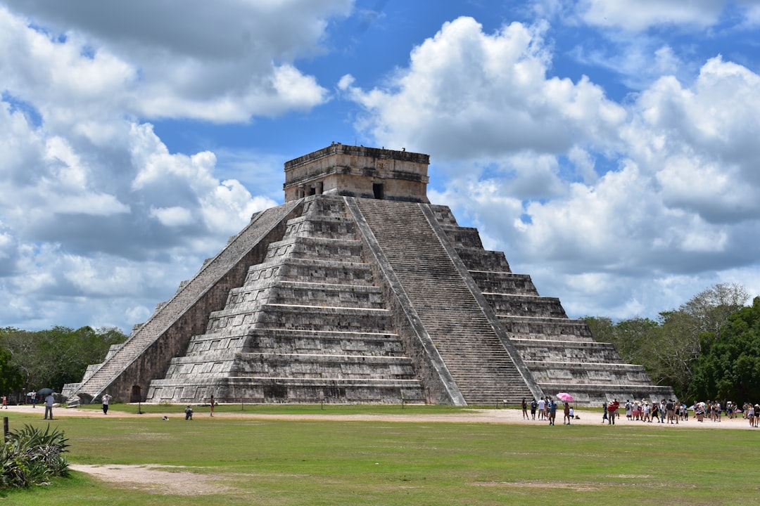 Chichén Itzá: Maya Architecture of Light and Stone - 97751 Yucatán | Secret World Trip Planner