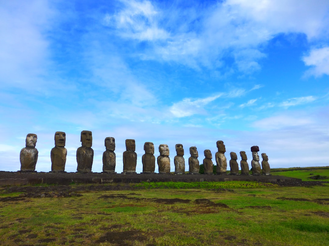Ahu Tongariki: 15 moai ao amanhecer na Páscoa - Isola di Pasqua | Secret World Trip Planner