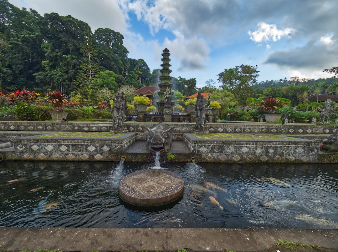 Tirta Gangga : le palais royal sur l'eau à Bali - Kabupaten Karangasem | Secret World Trip Planner