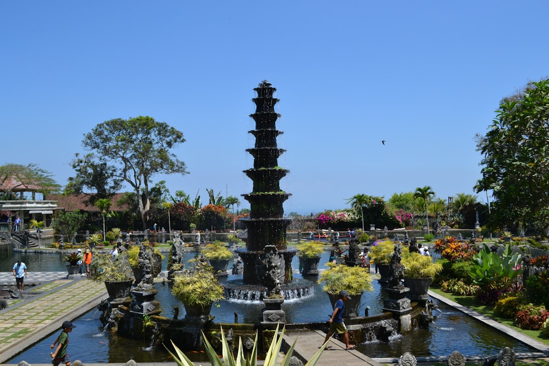 Tirta Gangga: el palacio real sobre el agua en Bali - Kabupaten Karangasem | Secret World Trip Planner