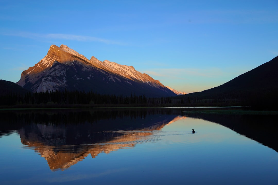 Vermilion Lakes: Stunning Waters at the Rockies' Foot - Banff | Secret World Trip Planner