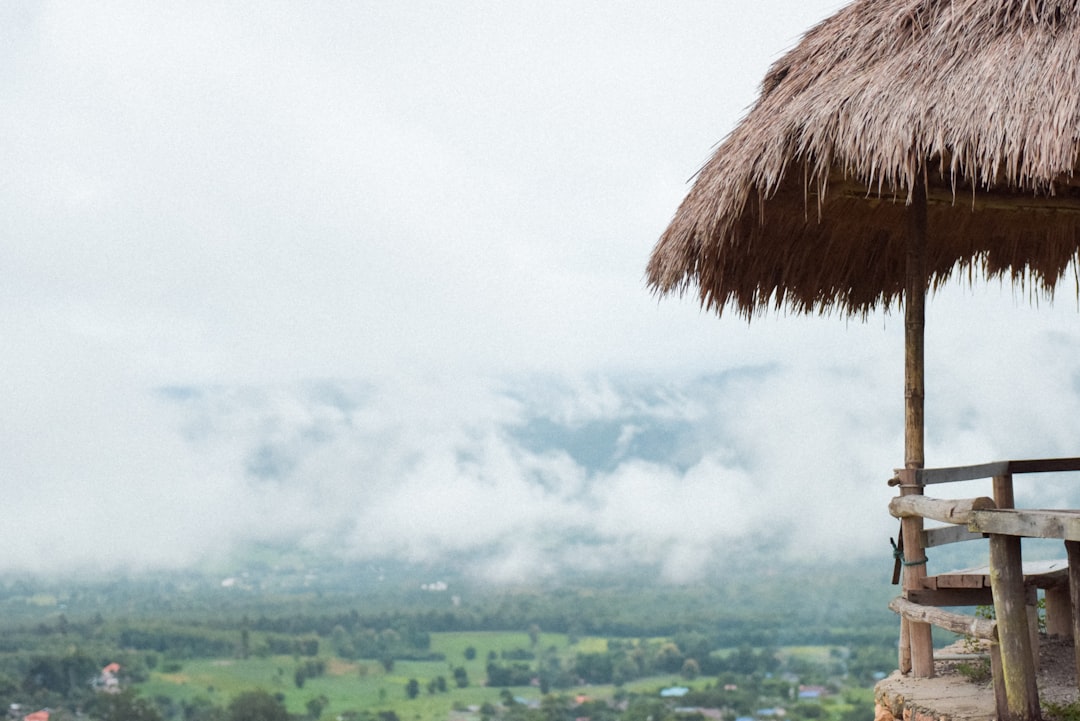 Descubra Phu Thok: a Montanha Solitária da Tailândia - Chiang Khan District | Secret World Trip Planner