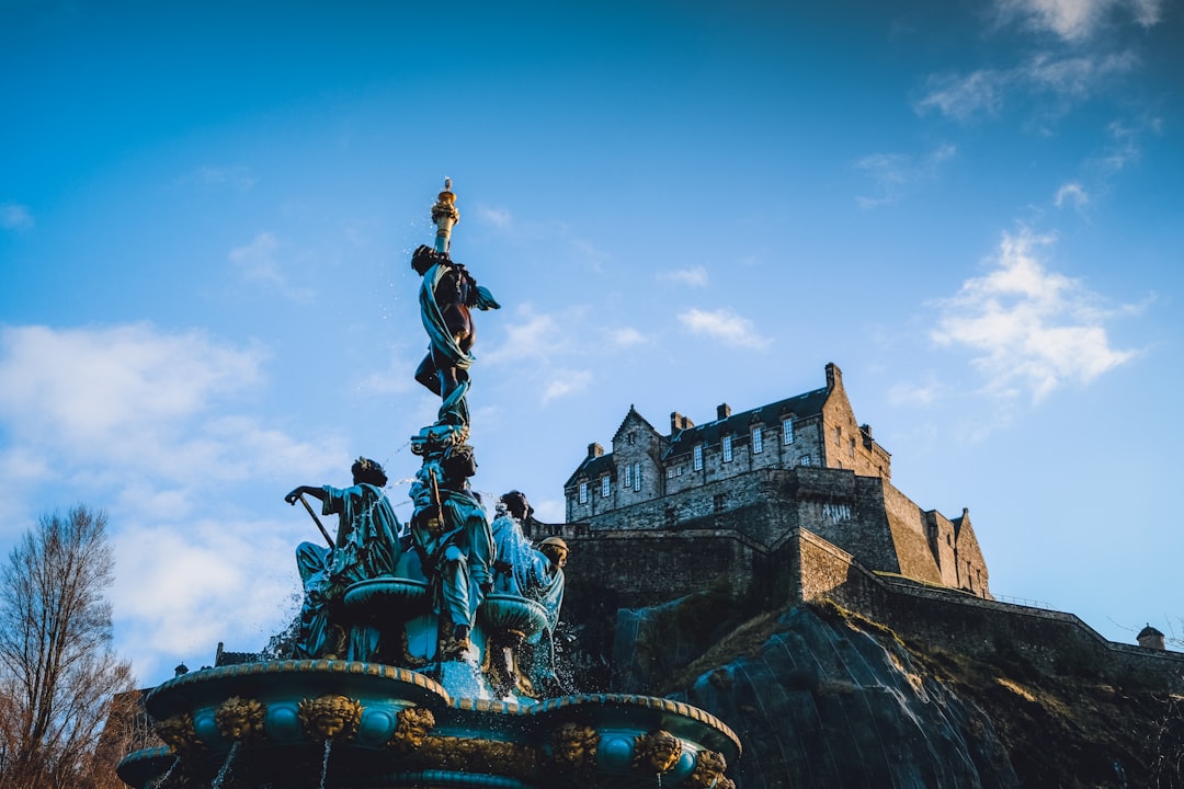 Descubra a História dos Fontanéis em Glasgow, Escócia - North Lanarkshire | Secret World Trip Planner