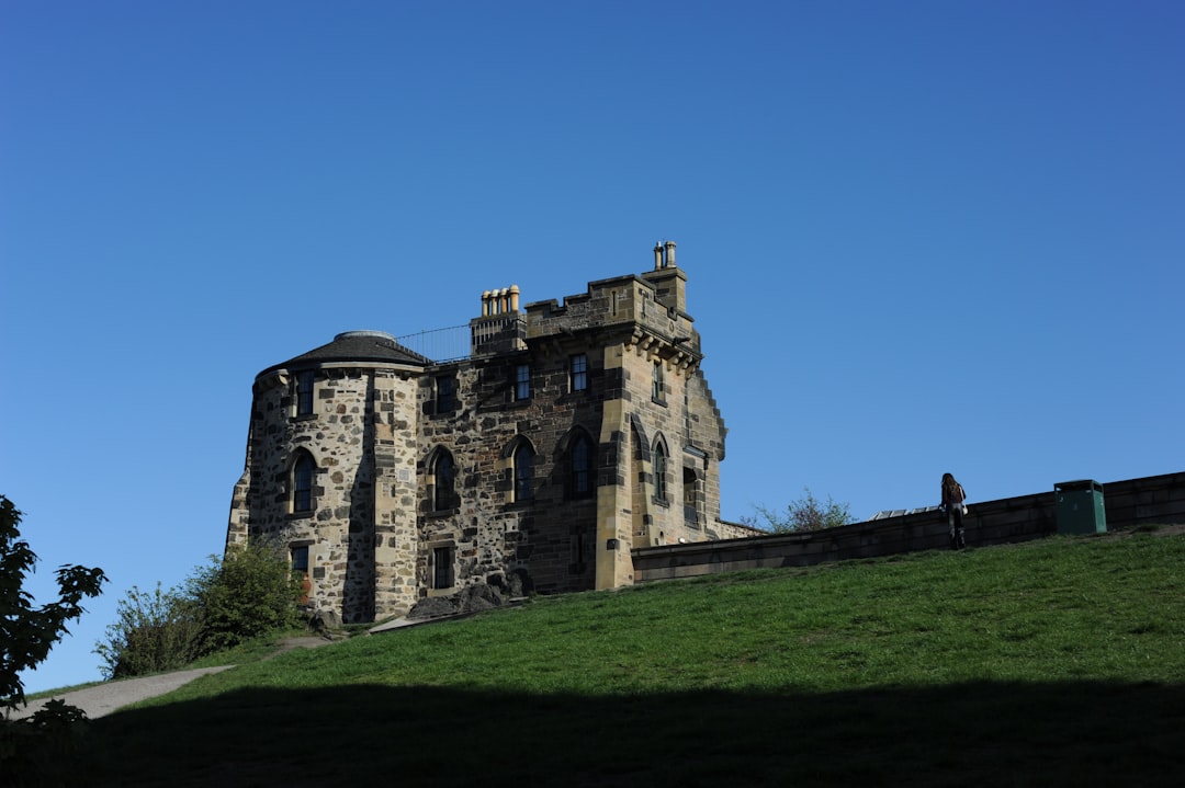 Chimney: Un viaggio nella storia delle architetture scozzesi - 6M8V+CJ Castle Douglas | Secret World Trip Planner