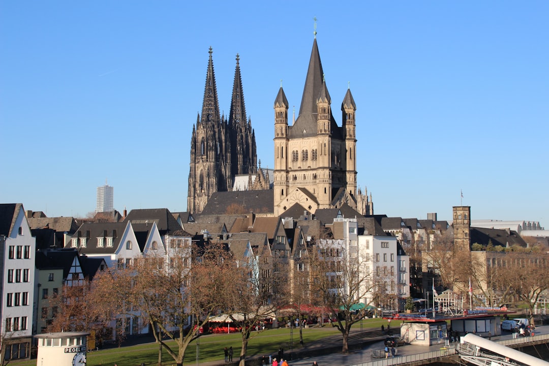 Duomo de Cologne : la plus haute cathédrale gothique d'Europe - Domkloster 4 | Secret World Trip Planner