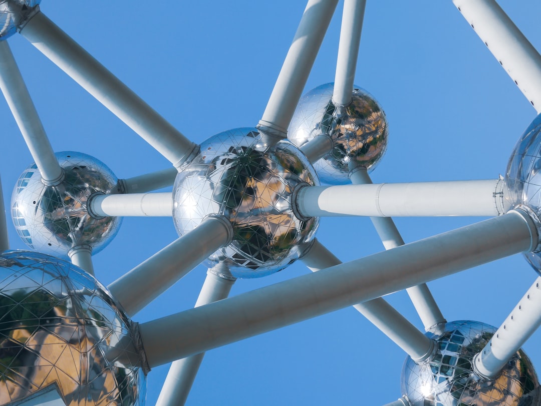 브뤼셀 아토미움: 완벽한 방문 가이드 - Pl. de l'Atomium 1 | Secret World Trip Planner