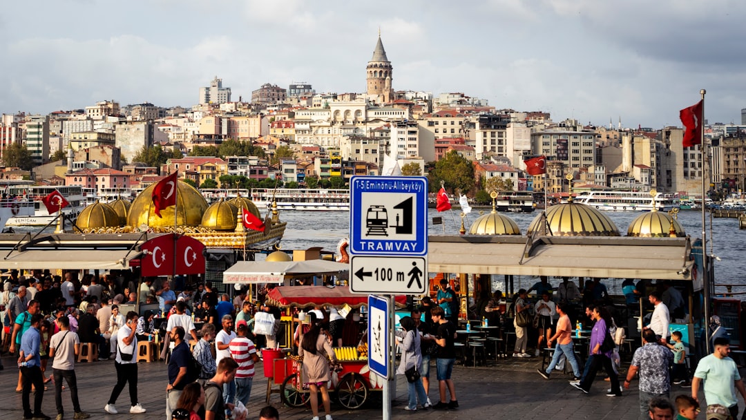 Migliori app viaggio 2026: le 5 top testate a Istanbul - Istanbul | Secret World Trip Planner