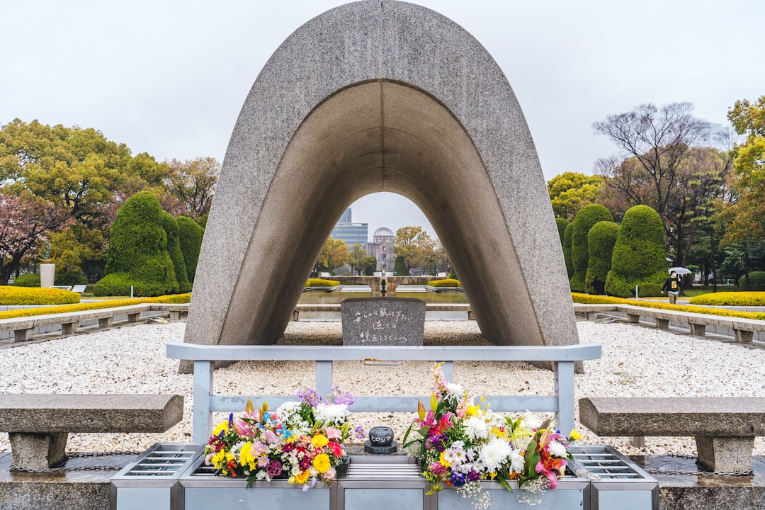 广岛和平纪念馆：坚韧的和平穹顶 - Hiroshima | Secret World Trip Planner