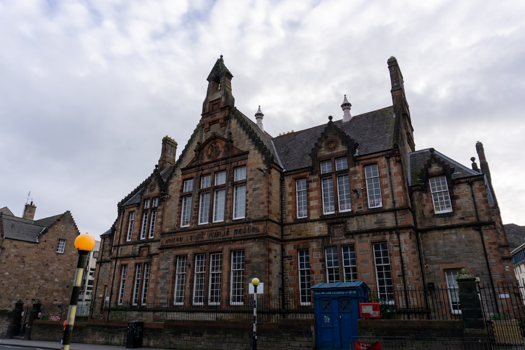 Entdecken Sie das Savings Banks Museum in Schottland: eine Reise in die Bankkultur - Ruthwell | Secret World Trip Planner