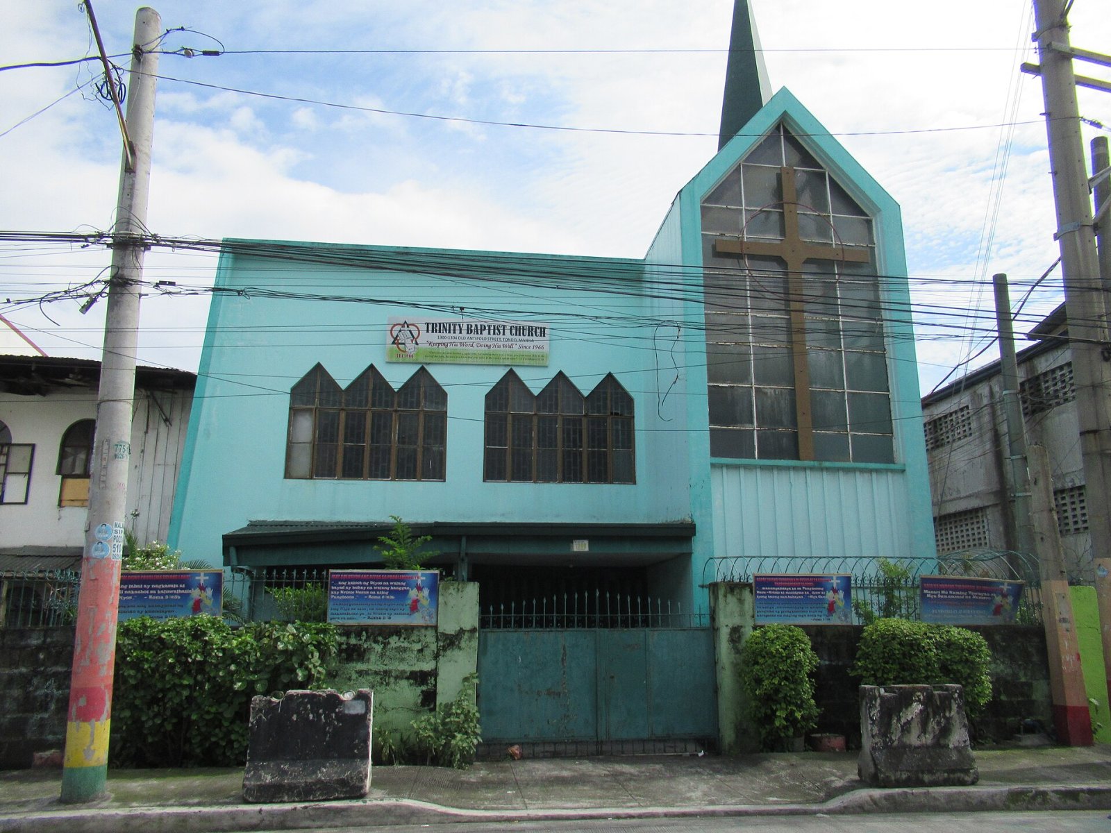 Die Trinity Baptist Church in Manila entdecken: ein kultureller Schatz - Manila | Secret World Trip Planner