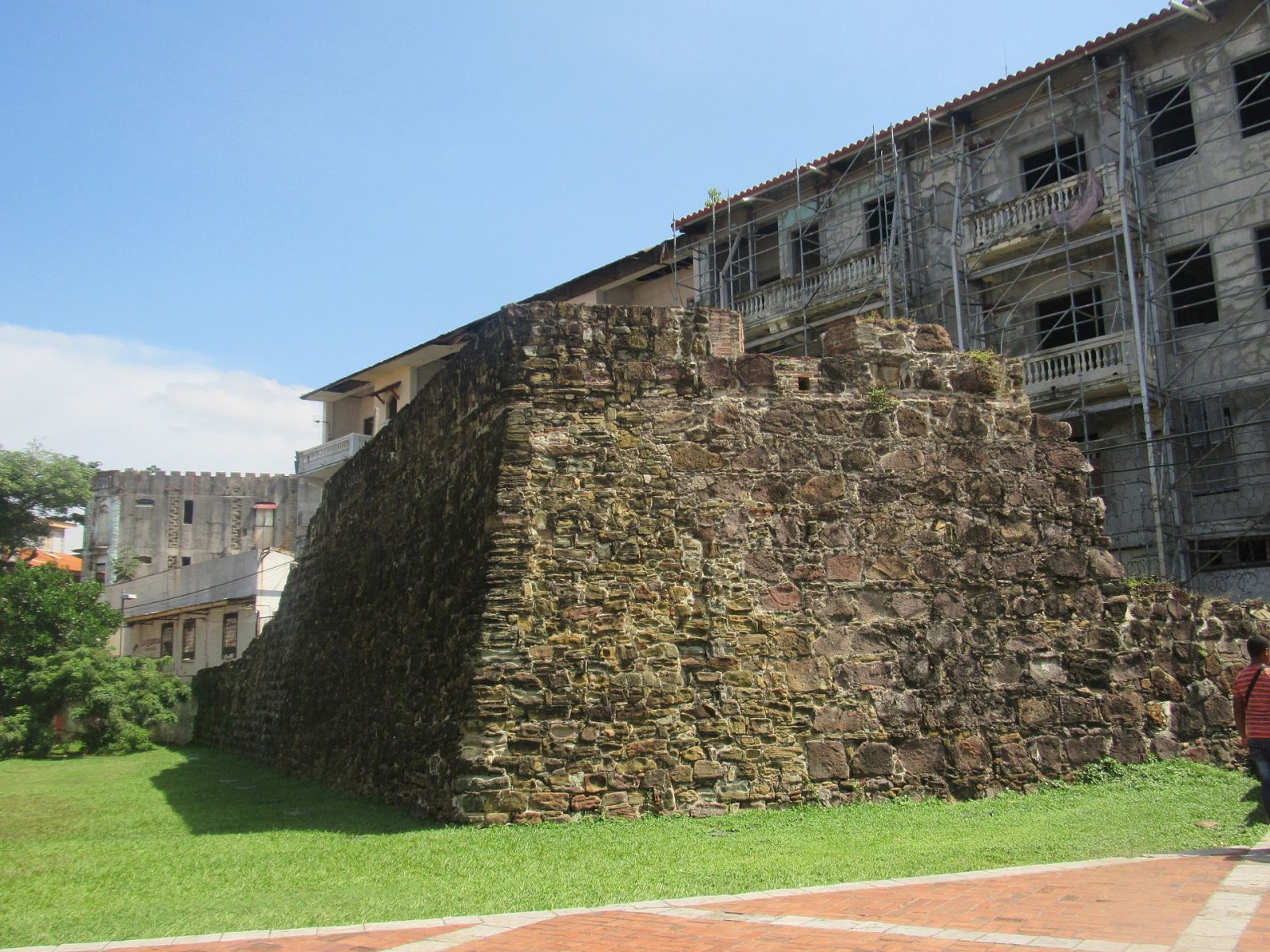 Découvrez le Baluarte Mano De Tigre : un trésor historique du Panama - Panamá | Secret World Trip Planner