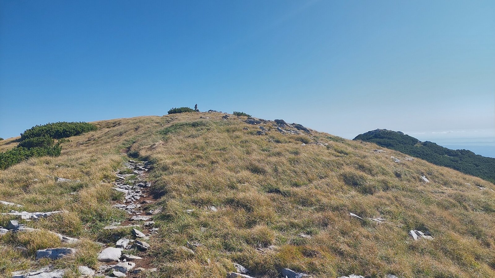 Descubra Vaganski vrh: o pico mais alto da Croácia - Kukljić | Secret World Trip Planner