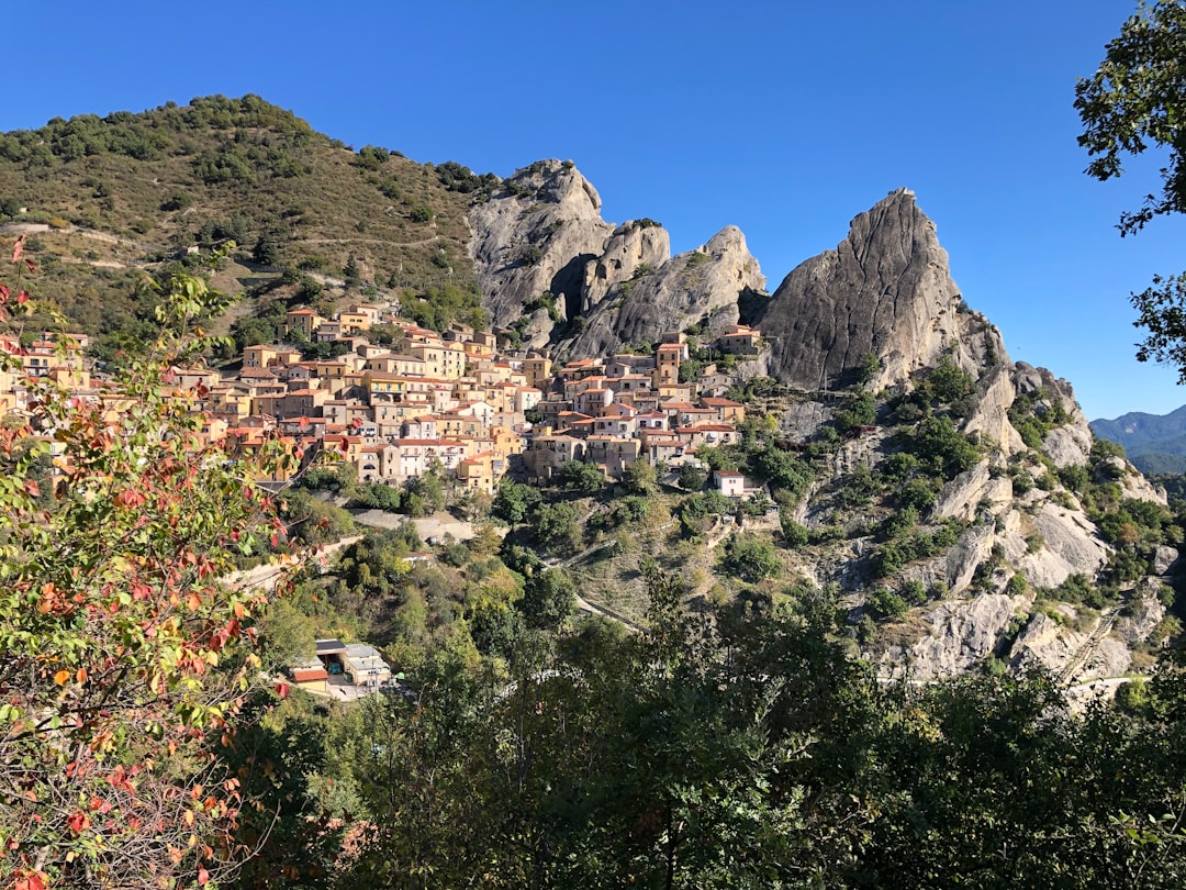 Ercole-Höhlen in Tanger: Das Meer in Felsen gefasst - Q356+X8C | Secret World Trip Planner