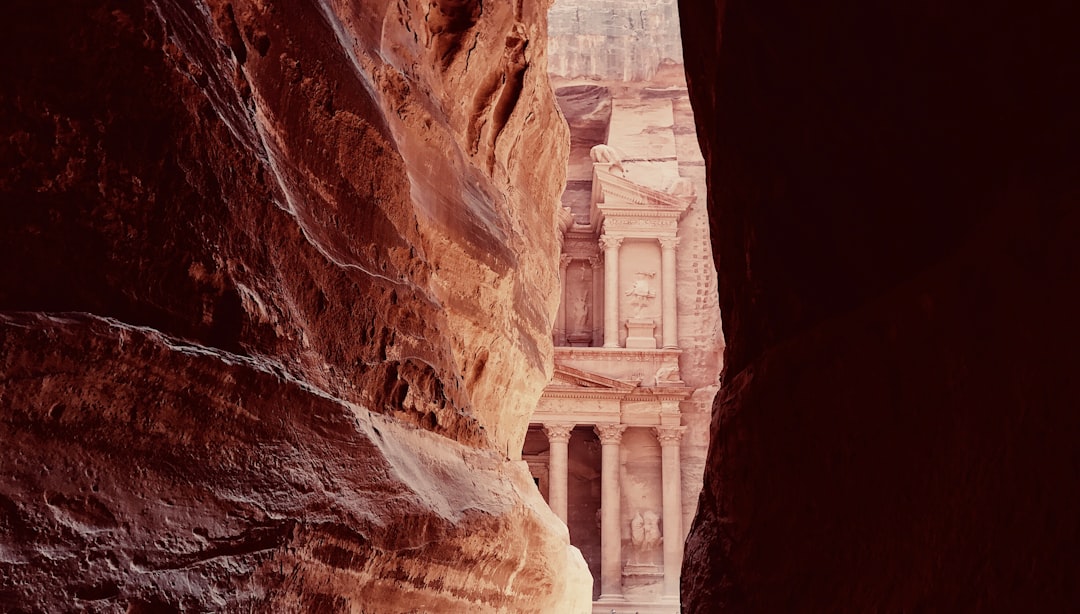 Piccola Petra : le trésor caché des Nabatéens - 9CFX+MV2 | Secret World Trip Planner