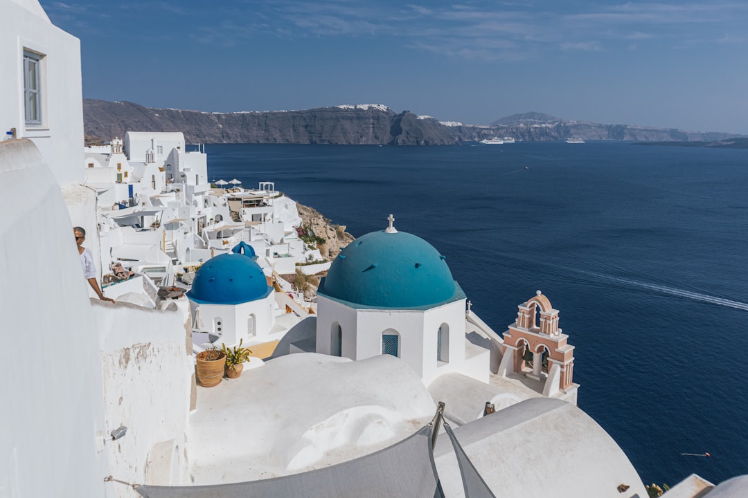 Caminhos do Vinho em Santorini: Assyrtiko e Oia - Oia 847 02 | Secret World Trip Planner