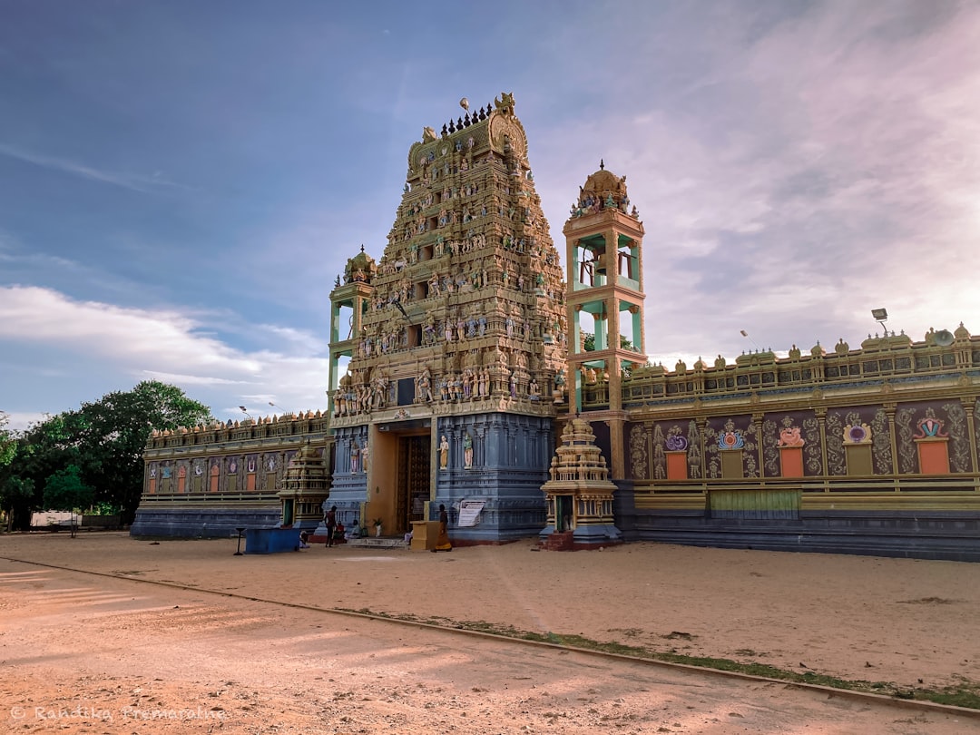 Scoprire Temple: un viaggio culturale nel cuore dello Sri Lanka - Dehiwala-Mount Lavinia | Secret World Trip Planner