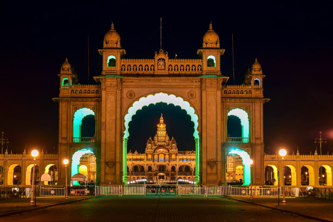Mysuru Palast: Architektur und Kunst in Mysore - Mysore | Secret World Trip Planner