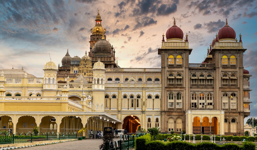 マイソール宮殿：マイソールの建築と芸術 - Mysore | Secret World Trip Planner